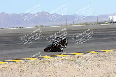 media/May-06-2024-Moto Forza (Mon) [[b33359f27d]]/1-Advanced/Session 2 (Bowl)/